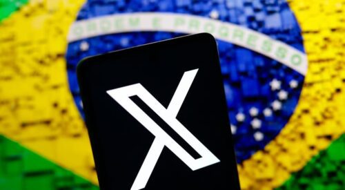 X paga multas do STF e solicita retorno ao funcionamento no Brasil