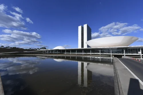 Governo Federal autoriza criação de grupo no “Conselhão” para discutir juros altos