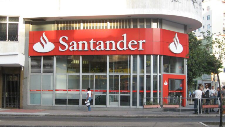 Último dia para garantir JCP e dividendos bilionários do Santander (SANB11)