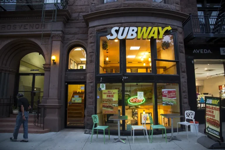Zamp (ZAMP3) finaliza aquisição das operações do Subway no Brasil