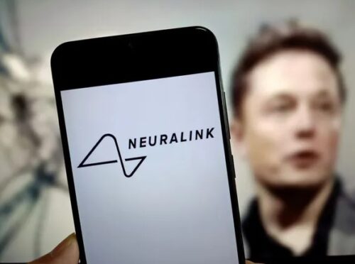Neuralink de Elon Musk recebe aprovação canadense para testar chip cerebral