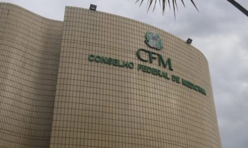CFM processa Ebserh por cotas na residência médica