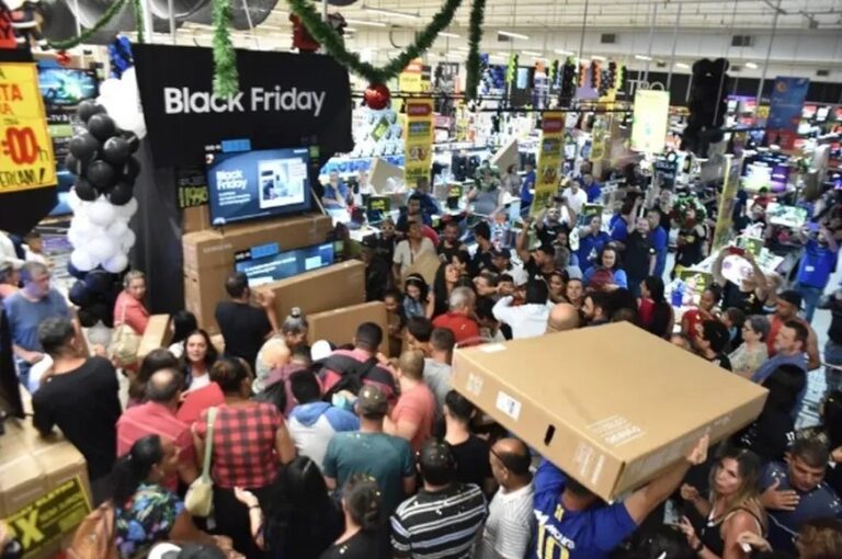 Procon-SP registra mais de 1.400 reclamações na Black Friday 2024; entregas e ofertas enganosas são os maiores problemas