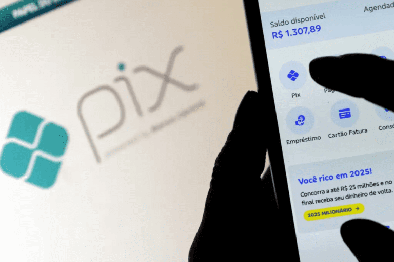 Pix por aproximação: saiba como funciona e quais bancos e maquininhas já aceitam