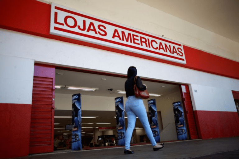 Ações da Americanas (AMER3) desabam mais de 20% após resultados financeiros de 2024