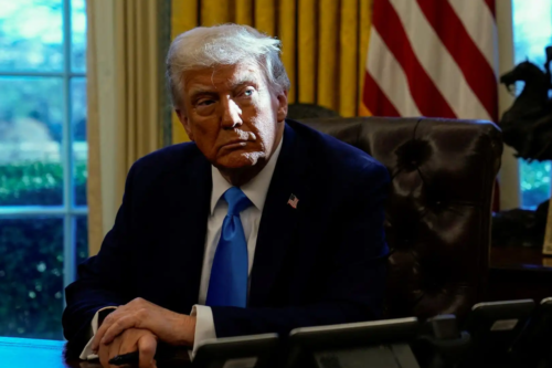Trump elabora decreto para fortalecer a construção naval dos EUA