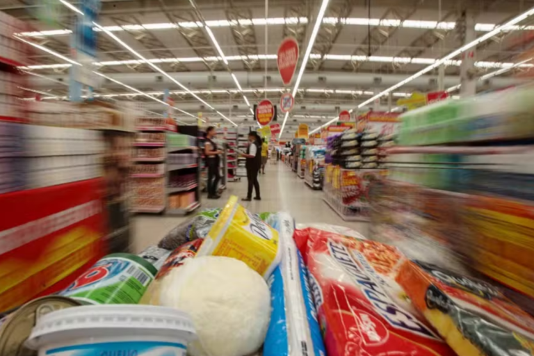Governo anuncia medidas para combater a inflação dos alimentos e controlar preços