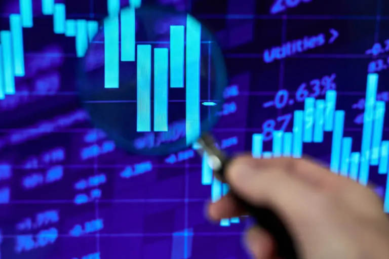Investimentos em 2025: expectativa de desaceleração em meio a juros altos