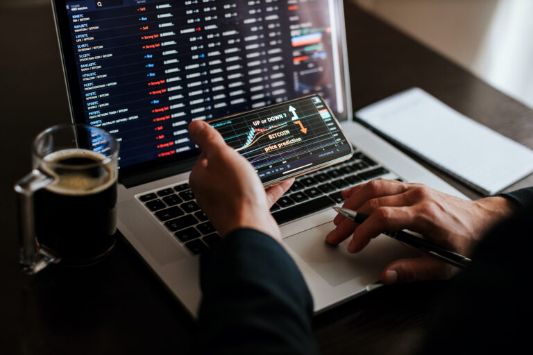 XP recomenda que investidores apliquem 15% do patrimônio diretamente no exterior