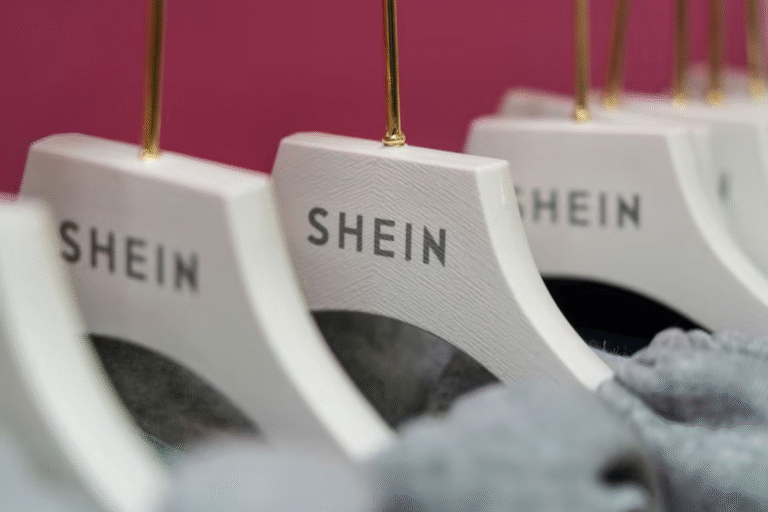Shein aumenta preços nos EUA antes das novas tarifas