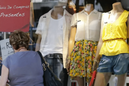 Dia das Mães deve impulsionar varejo no 2T25, aponta XP
