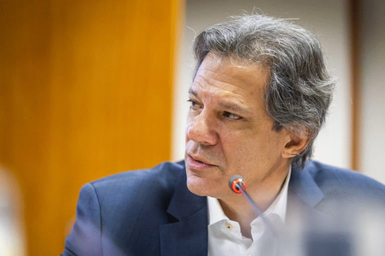 Haddad descarta candidatura em 2026 e reforça que decisão sobre reeleição cabe a Lula
