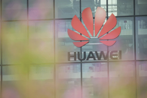 Huawei quer investir em data centers no Brasil e aguarda medida provisória do governo
