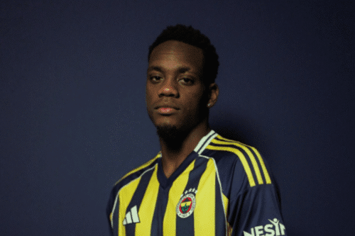 Jhon Durán deixa Al Nassr e vai ao Fenerbahçe em empréstimo de um ano