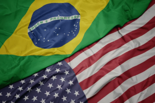 Tarifa de Trump derruba ações de varejistas brasileiras; entenda quais são as mais impactadas