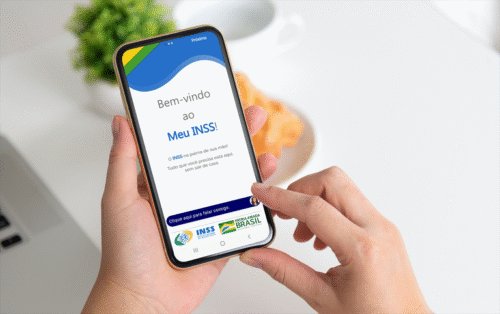 INSS envia mensagens por WhatsApp a mais de 1 milhão de beneficiários com direito a reembolso de descontos indevidos. Em MS, 28,8 mil têm direito. Saiba como solicitar.