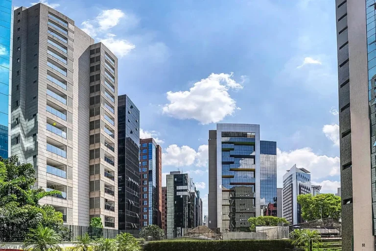 Melhores fundos imobiliários para agosto de 2025, segundo especialistas