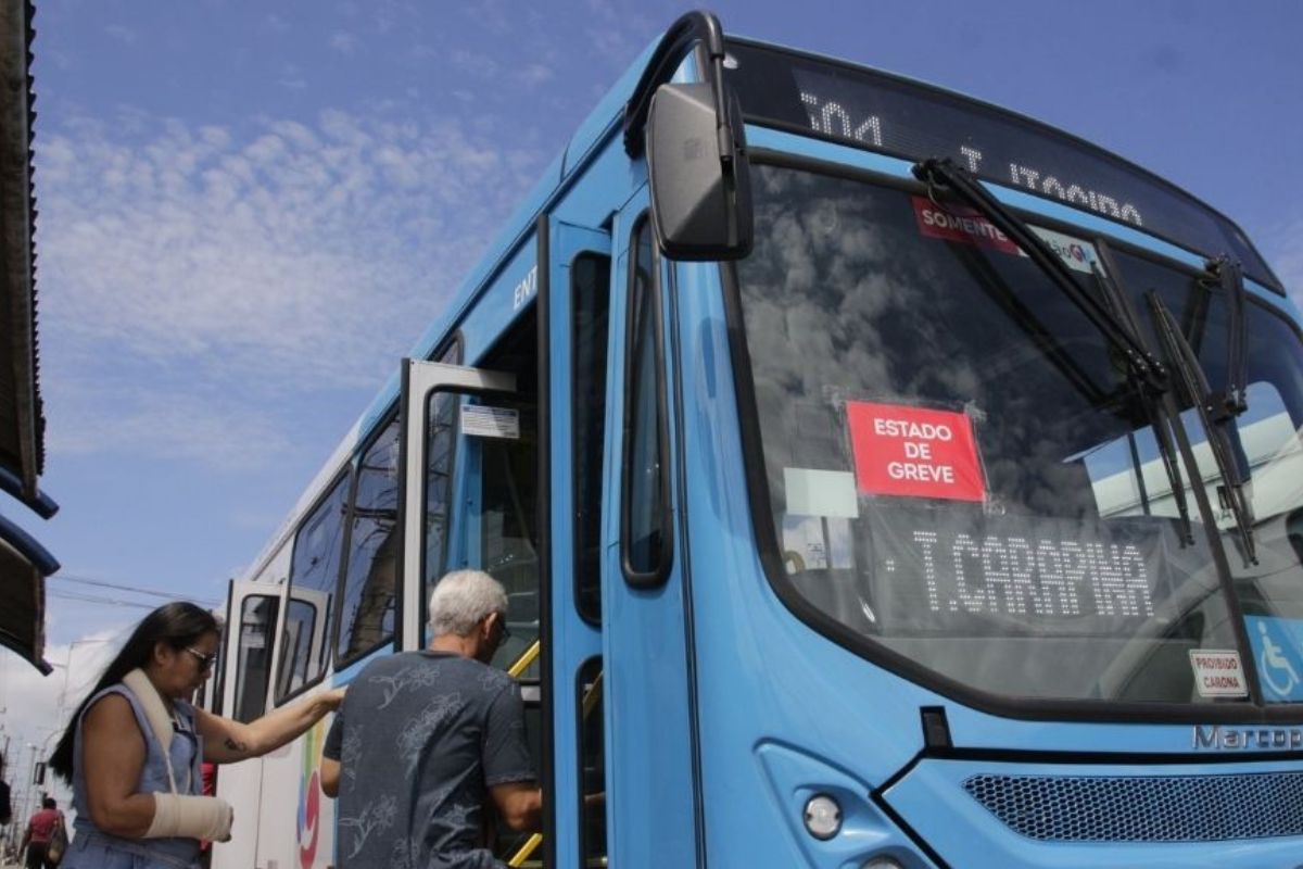 Greve nos ônibus da Grande Vitória - ES