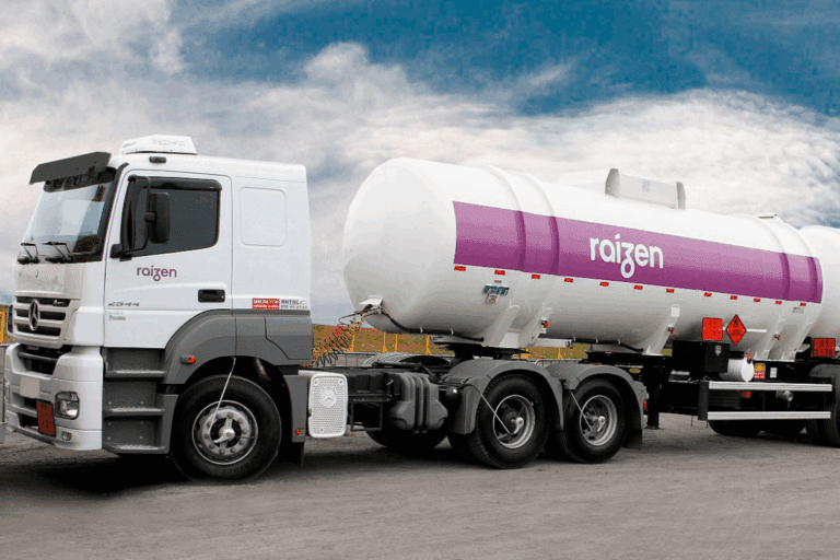 Caminhão da Raízen. - Imagem: Divulgação