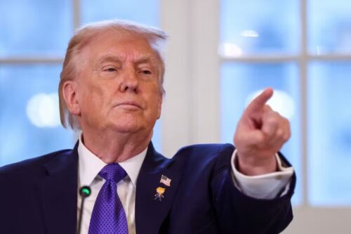 O presidente dos Estados Unidos, Donald Trump, durante encontro na Casa Branca em 9 de janeiro de 2026.