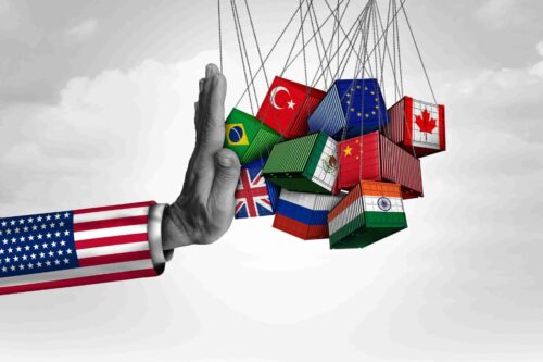 Trump anuncia tarifa global de 15% após decisão da Suprema Corte e redefine cenário para o Brasil