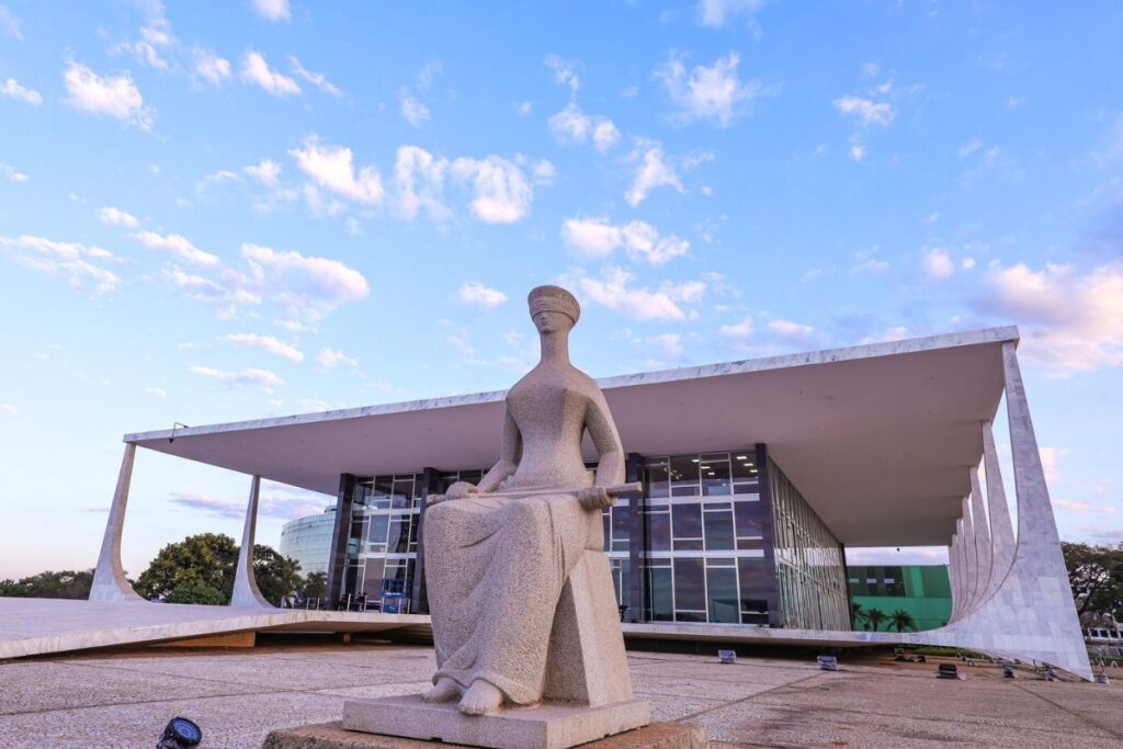STF recesso julho 2026 — fachada do Supremo Tribunal Federal em Brasília