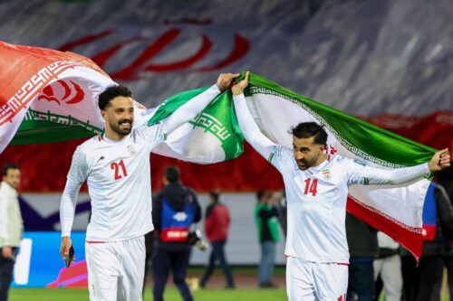 Jogadores do Irã comemoram a classificação para a Copa do Mundo - Foto: AFP