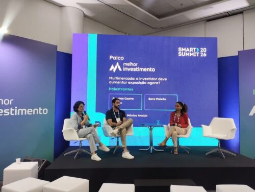 Painel sobre fundos multimercados no Smart Summit 2026 reúne especialistas para discutir cenário de juros e investimentos.