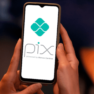 PIX - Sistema de pagamentos instantâneo.