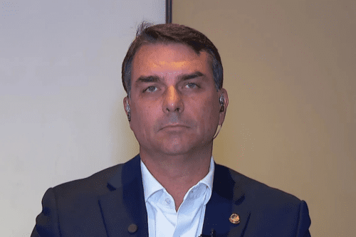 Foto do pré-candidato a presidência Flávio Bolsonaro.
