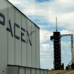SpaceX, IPO trilionário.