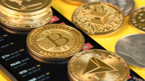 Previsão do preço do Bitcoin, destacando criptomoedas promissoras para maio.