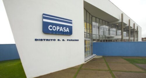Prédio da Copasa em Minas Gerais após anúncio de mudanças na oferta secundária de ações da CSMG3.