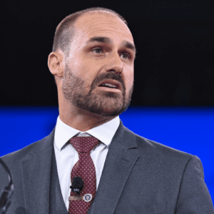 Eduardo Bolsonaro é condenado pelo STF.