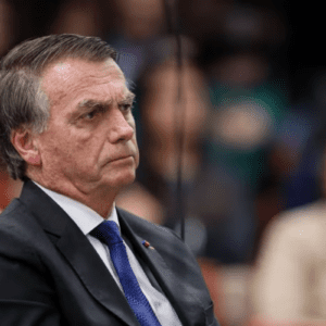 Arma apreendida com Bolsonaro.