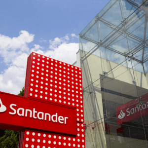 Agência física do Santander.