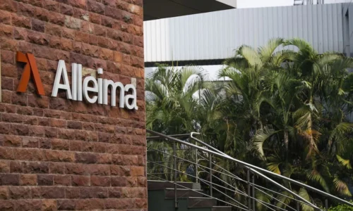 Fachada da Alleima, fabricante sueca cujas ações (ALLEI) subiram após resultados do segundo trimestre.